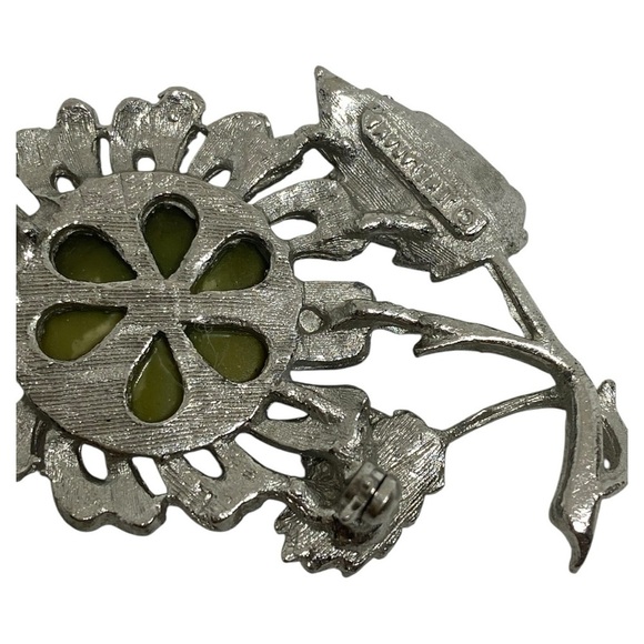 Vintage Flower Brooch - Picture 3 of 9